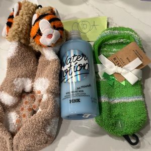 Bundle - Soft Tiger Socks, Knit Slipper Socks & Water 💦 Lotion